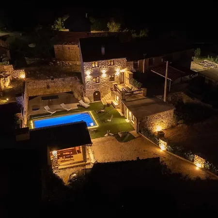 Stone Valcer Holiday home